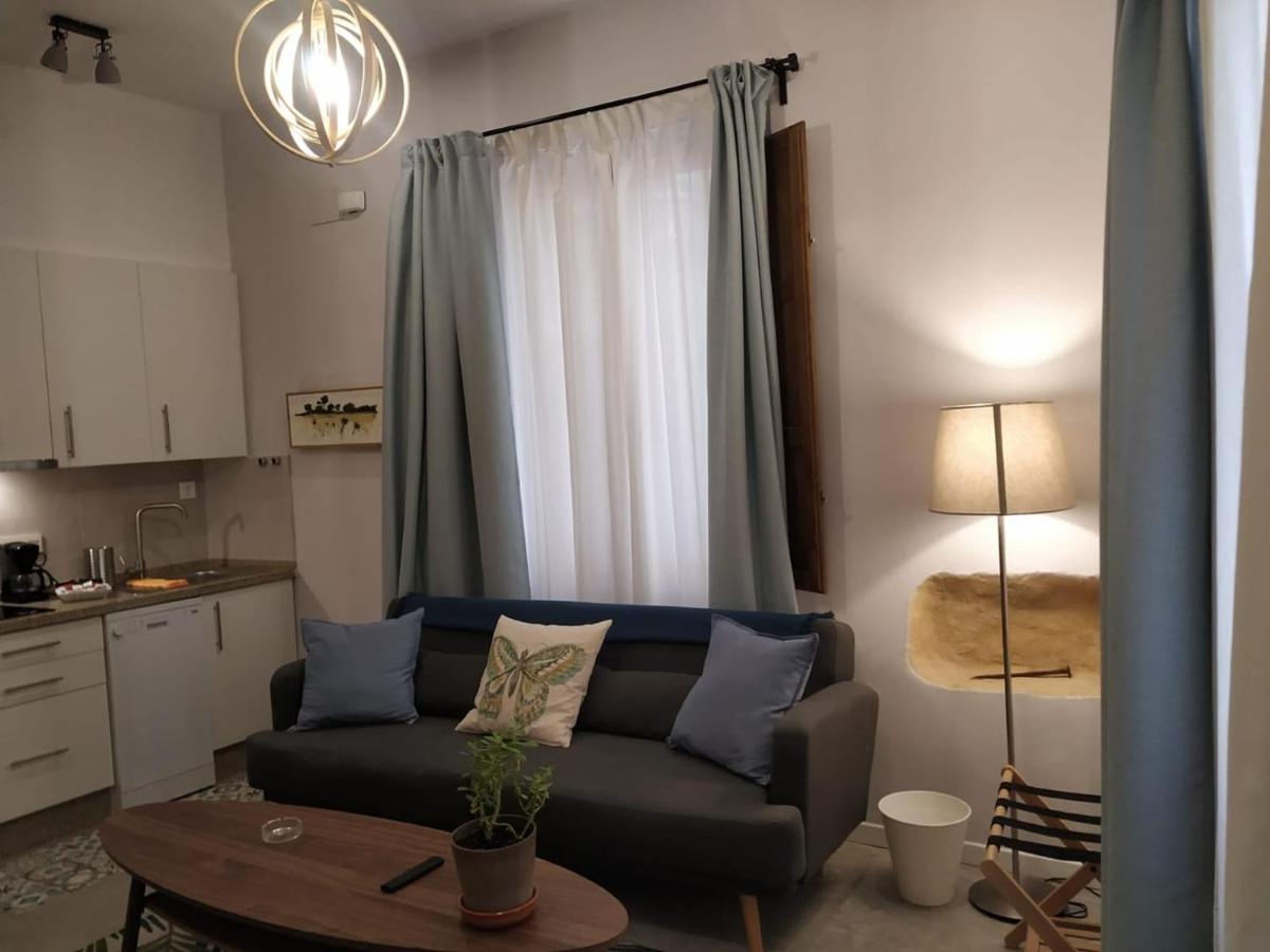 Gadeiras Suites - Apartamentos Turisticos De 2 Llaves 加的斯 外观 照片