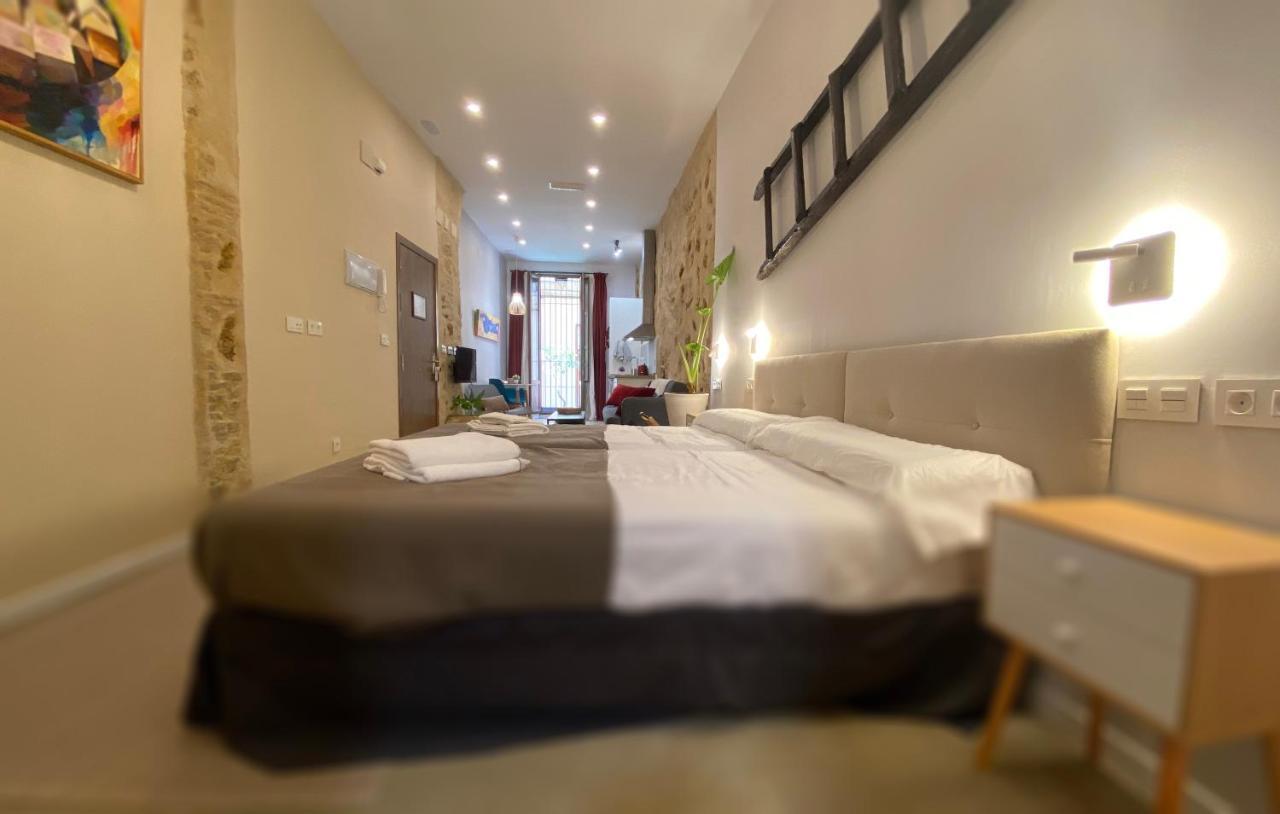 Gadeiras Suites - Apartamentos Turisticos De 2 Llaves 加的斯 外观 照片