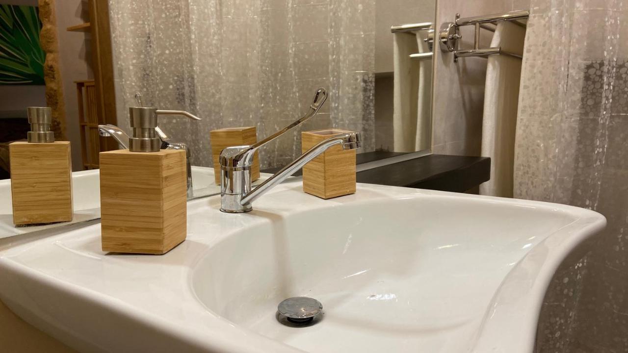 Gadeiras Suites - Apartamentos Turisticos De 2 Llaves 加的斯 外观 照片