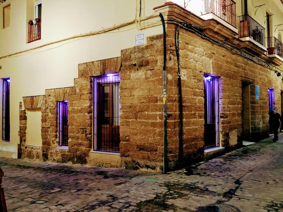 Gadeiras Suites - Apartamentos Turisticos De 2 Llaves 加的斯 外观 照片