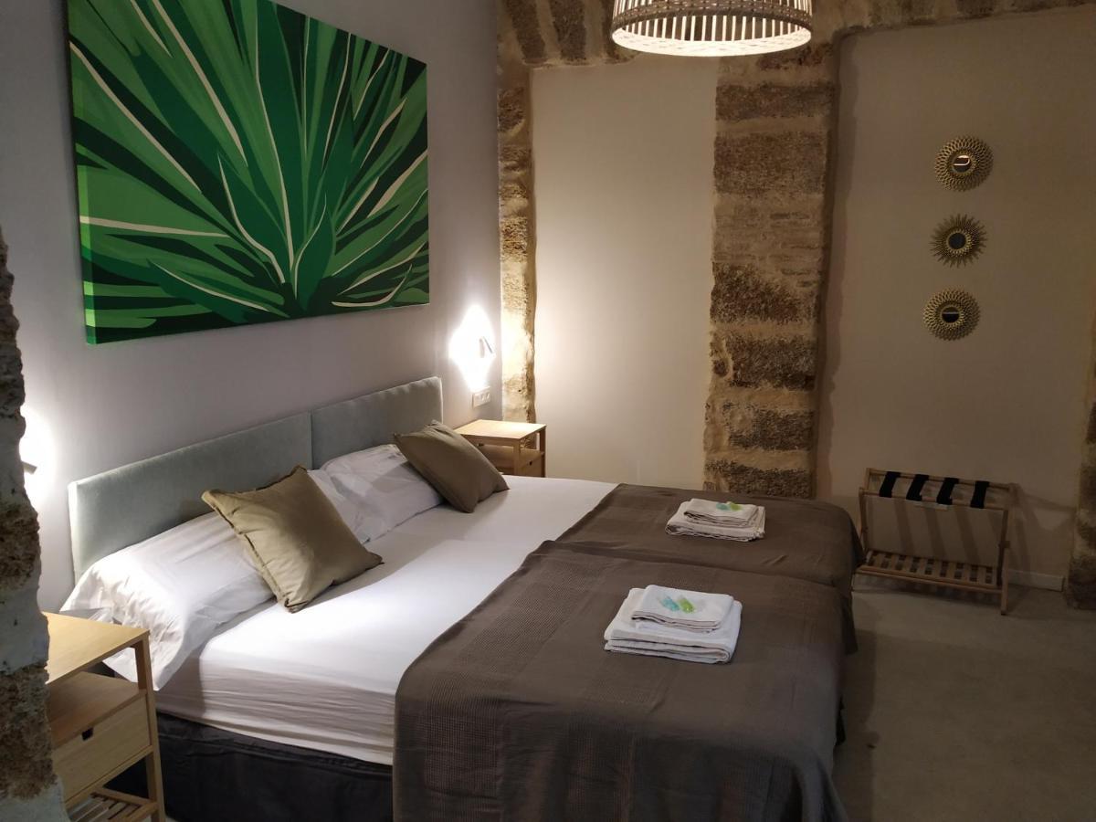 Gadeiras Suites - Apartamentos Turisticos De 2 Llaves 加的斯 外观 照片